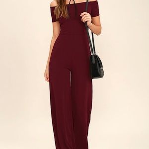 Lulu’s Maroon Jumpsuit 🍒NWT🍒
